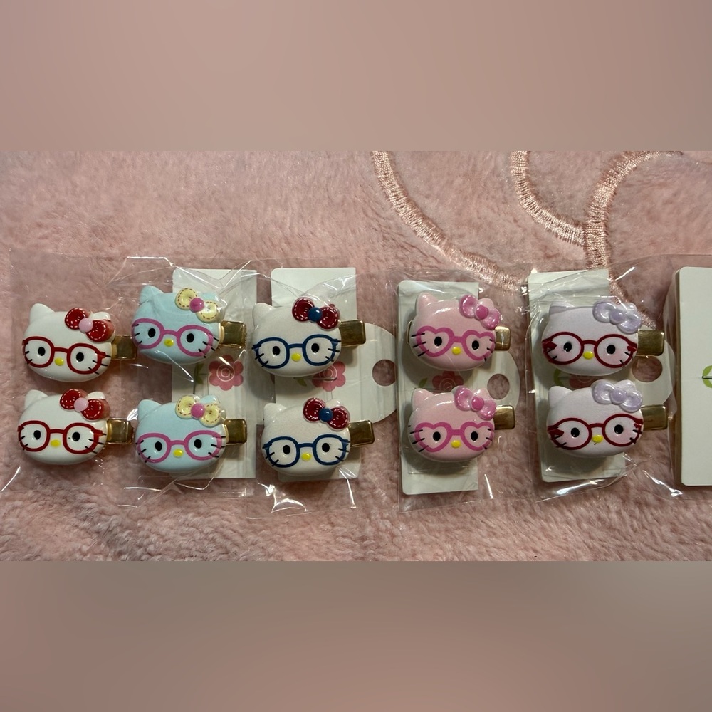 🆕 Cute Kitty Hair Clips Set